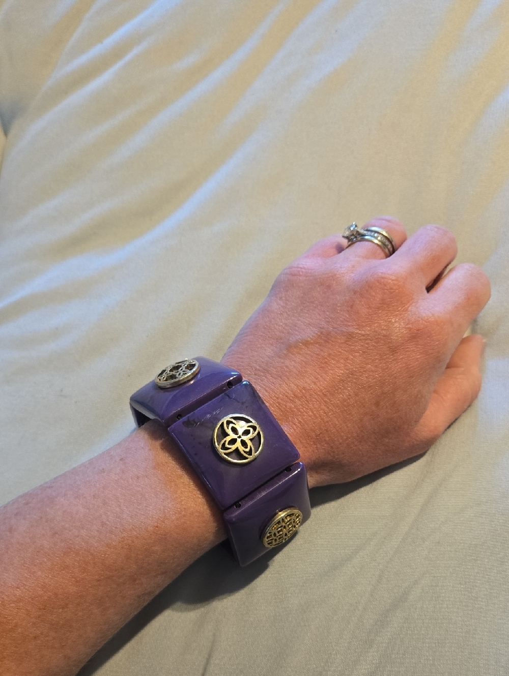 Purple Decorative Link Bracelet - Fashion Accessory